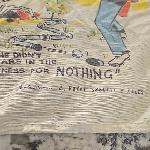 Vintage Golfers Crying Towel - Picture 5 of 5